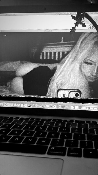 222.mollsx Голые слитые фото OnlyFans 28