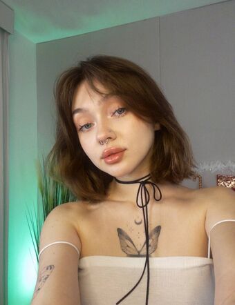 adelewilson__ Голые слитые фото OnlyFans 4