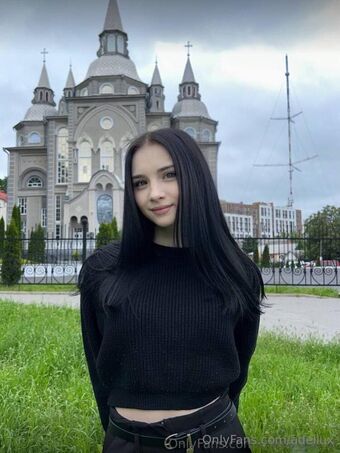 adellux Голые слитые фото OnlyFans 20