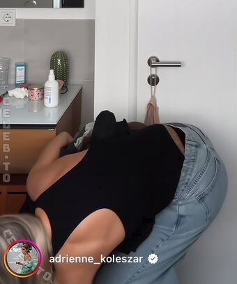 Adrienne Koleszar Голые слитые фото OnlyFans 58