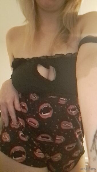 aestdoes Голые слитые фото OnlyFans 17