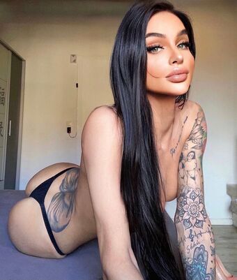 aidathorry Голые слитые фото OnlyFans 2