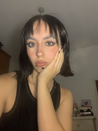 Aili Голые слитые фото OnlyFans 12