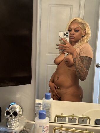 aintchukash Голые слитые фото OnlyFans 9