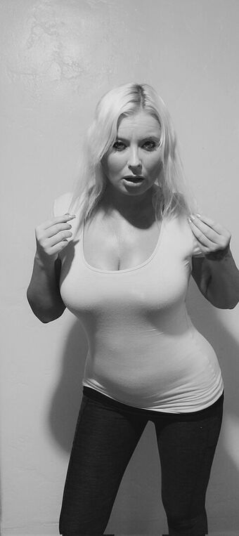 Ali Rhoades Голые слитые фото OnlyFans 24