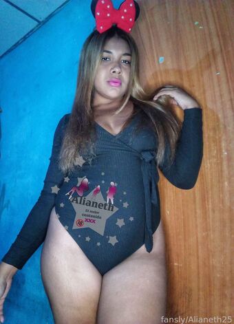 alianeth250 Голые слитые фото OnlyFans 1