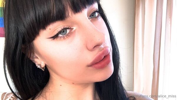 Alice Голые слитые фото OnlyFans 18