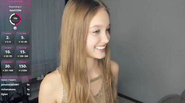 AliceMelison Голые слитые фото OnlyFans 9