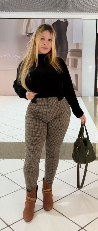 Aline Füchter Ouriques