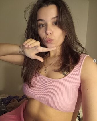 Alisa Голые слитые фото OnlyFans 21