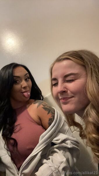 allikat21 Голые слитые фото OnlyFans 3