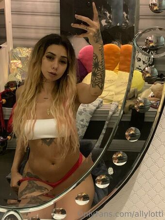 allylotti Голые слитые фото OnlyFans 22