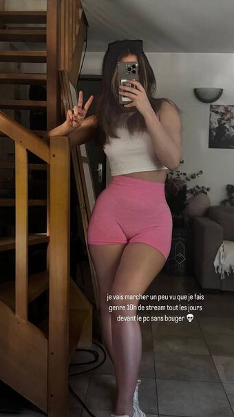 Aloonea Голые слитые фото OnlyFans 50