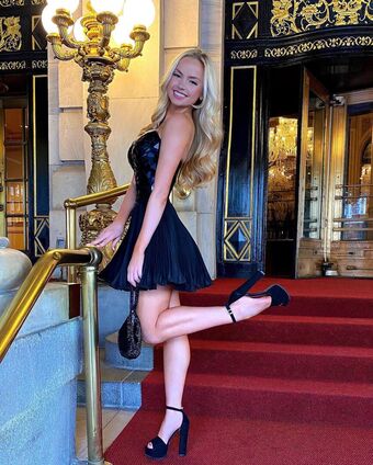 Alta Sweet Tabar Голые слитые фото OnlyFans 4