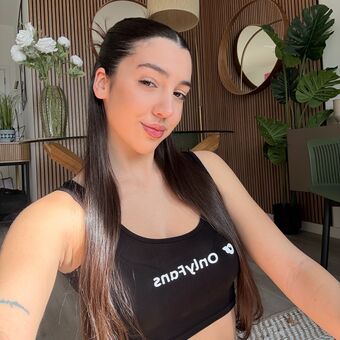 alyaferrari Голые слитые фото OnlyFans 10