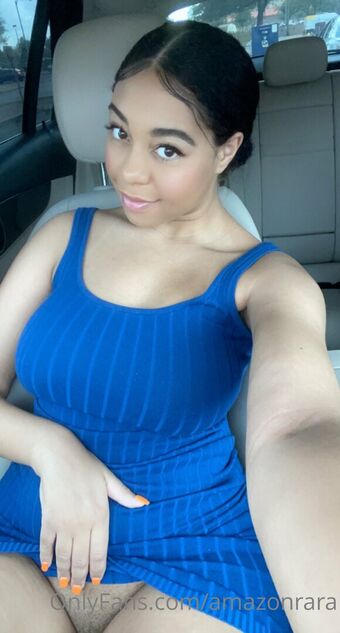 AmazonRara Голые слитые фото OnlyFans 14