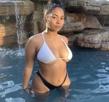 Anabellezoe_ Голые слитые фото OnlyFans 8
