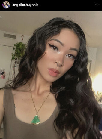 angelicahuynhie Голые слитые фото OnlyFans 1