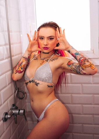 Angie Corine Голые слитые фото OnlyFans 12