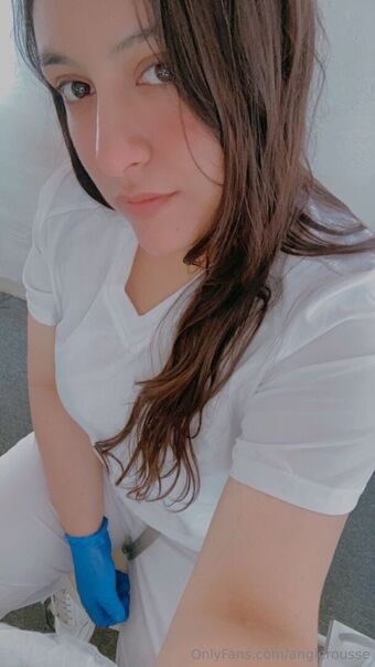 angierousse Голые слитые фото OnlyFans 16