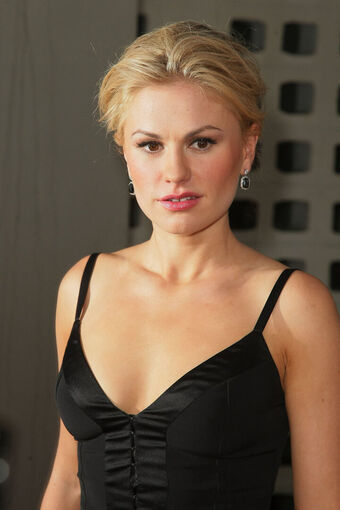 Anna Paquin Голые слитые фото OnlyFans 4