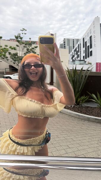 Anna Paul