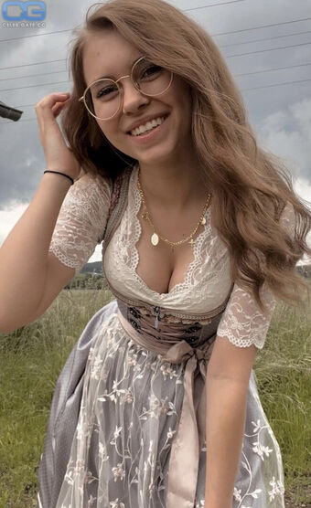 annakauer Голые слитые фото OnlyFans 4