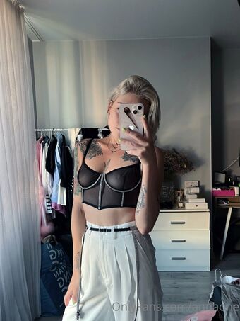 Annaone Голые слитые фото OnlyFans 5