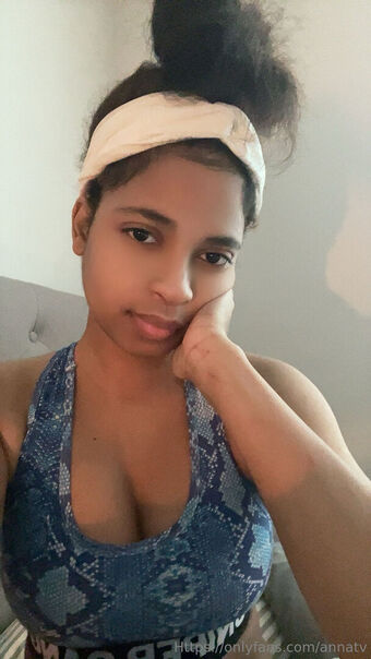 annatv Голые слитые фото OnlyFans 62
