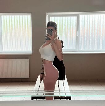 Annchenaugustine Голые слитые фото OnlyFans 16