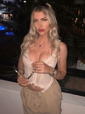 Annchenaugustine Голые слитые фото OnlyFans 19