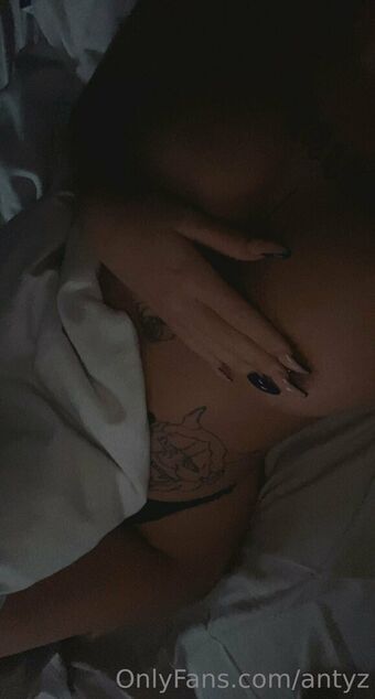 antyz Голые слитые фото OnlyFans 18