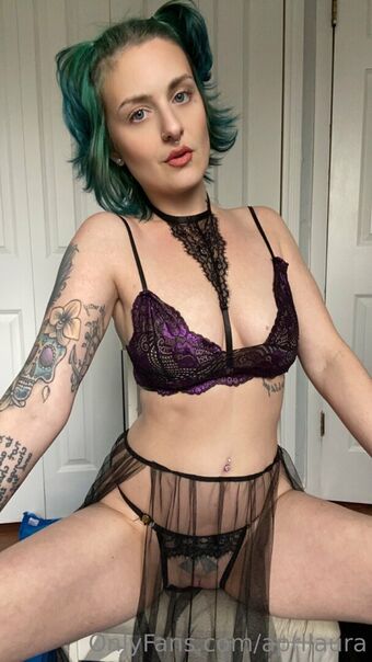 aprilaura Голые слитые фото OnlyFans 15