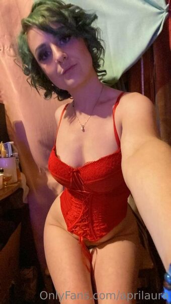 aprilaura Голые слитые фото OnlyFans 18