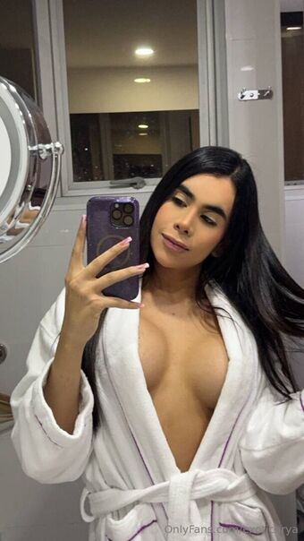 Aria Ramirez Голые слитые фото OnlyFans 12