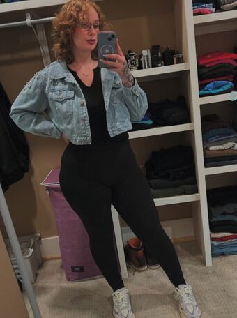 Ash.e.e Голые слитые фото OnlyFans 29