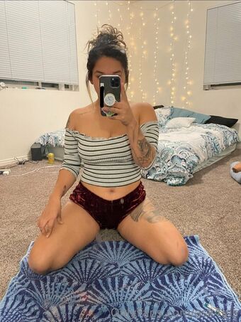 ask4iris Голые слитые фото OnlyFans 10