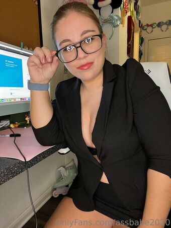 assbabe2020 Голые слитые фото OnlyFans 17
