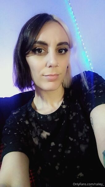 atholytv2 Голые слитые фото OnlyFans 33