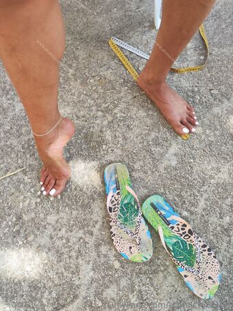 atomictoez_vip Голые слитые фото OnlyFans 30