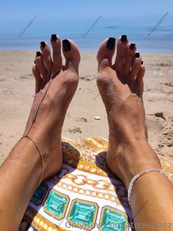 atomictoez Голые слитые фото OnlyFans 15