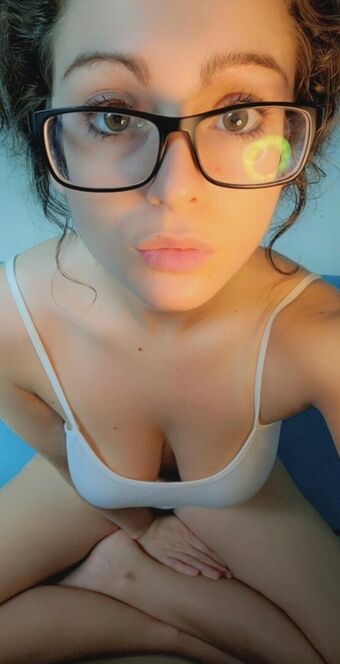 AuLaBe Голые слитые фото OnlyFans 2