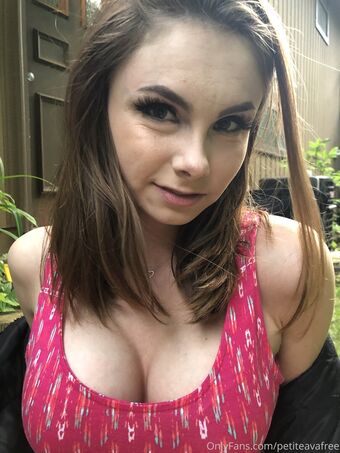 avanpcfree Голые слитые фото OnlyFans 12