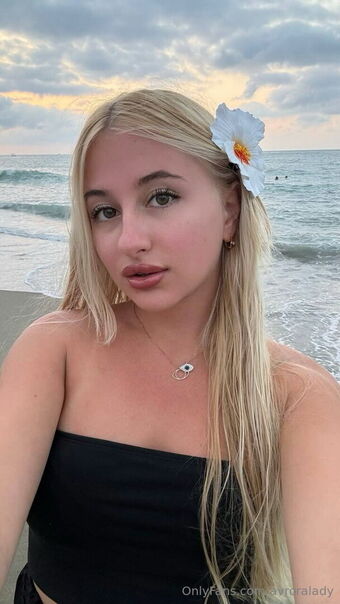 avroralady Голые слитые фото OnlyFans 34