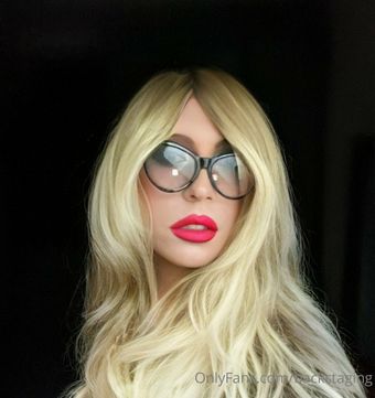 backstaging Голые слитые фото OnlyFans 4