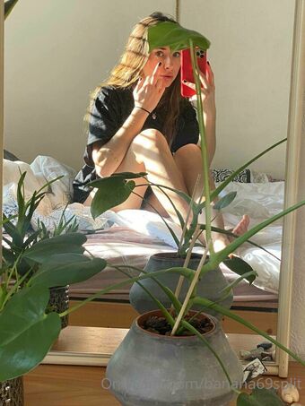 banana69split Голые слитые фото OnlyFans 39
