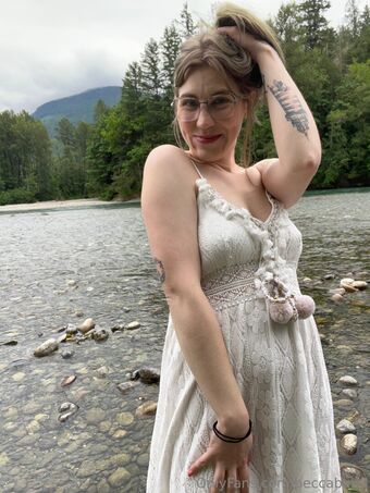 beccabaird Голые слитые фото OnlyFans 56