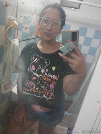 beebotta Голые слитые фото OnlyFans 35