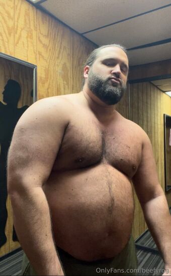 beefyrog Голые слитые фото OnlyFans 26