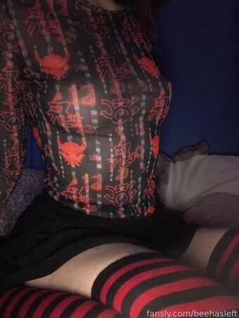 beehasleft Голые слитые фото OnlyFans 14